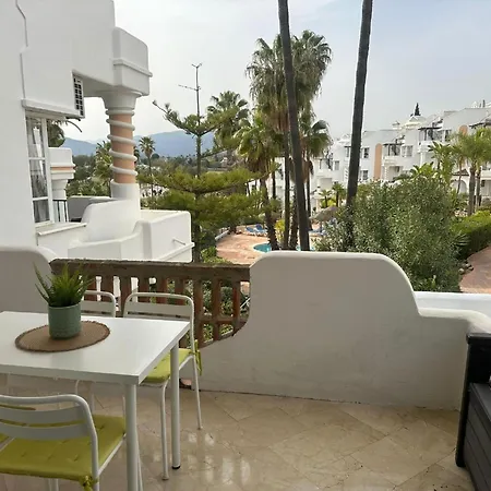 Apartment Matchroom Golf *
